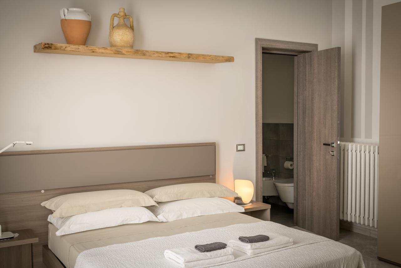 B&B Le Giravolte Лечче Экстерьер фото